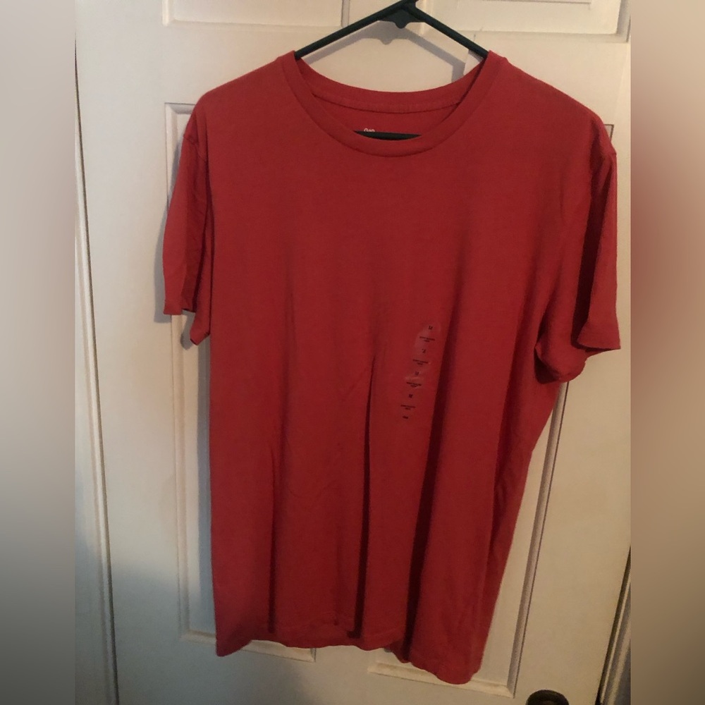 Gap T Shirt
